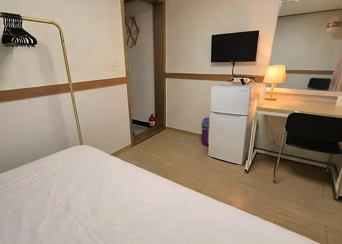 Hotel Sweet House Seoul, Line 2 & 5 - Direct To Hongdae Gangnam