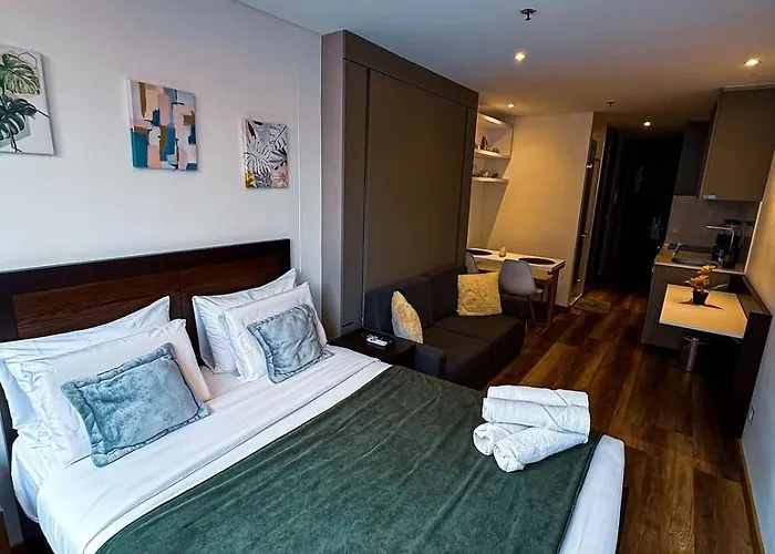 Cozy Apartment In Chico, Bogotá