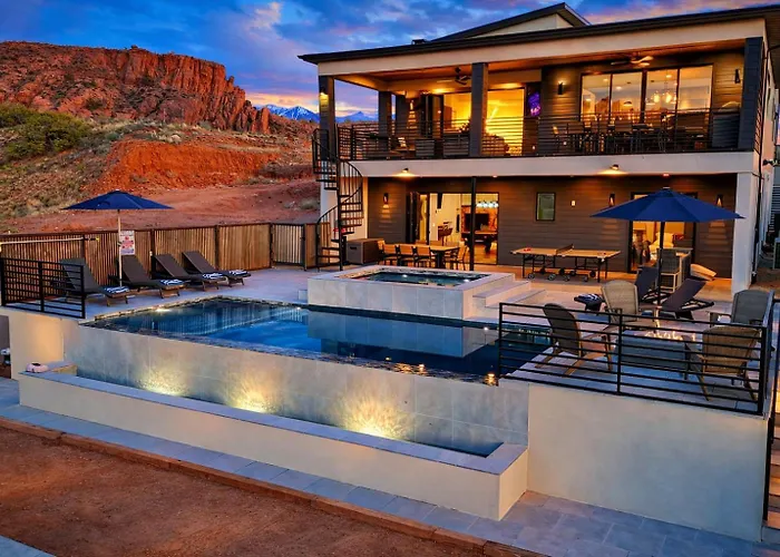 Exclusive Retreats Desert Vista Mirage - Moab Getaway With Pool, Spa & Views