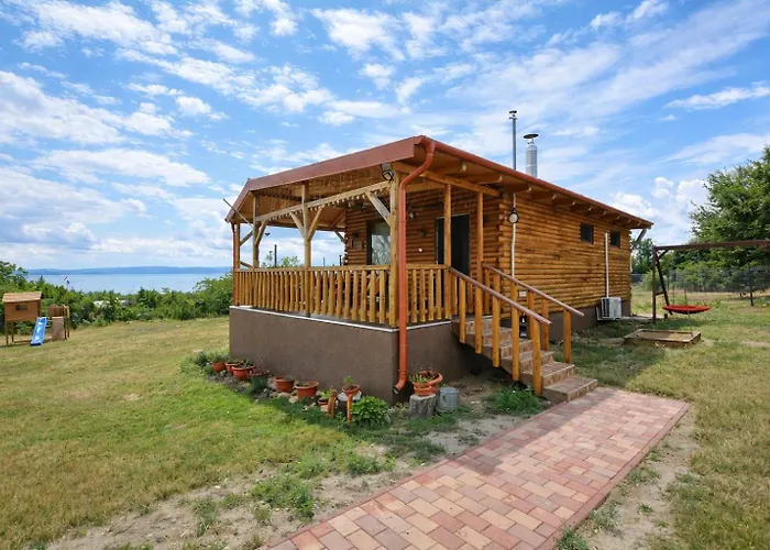 Villa Adam Nyaralohaz Balatonalmádi