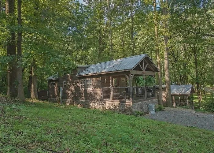 Apollonie Cabin Lookout Mountain Hot Tub Chattanooga