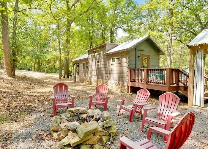 Pops Cabin Lookout Mountain Luxury Tiny Home Chattanooga