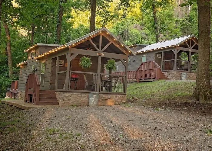 Tiny Cabin Village Private Hot Tub Lynda Cabin Chattanooga