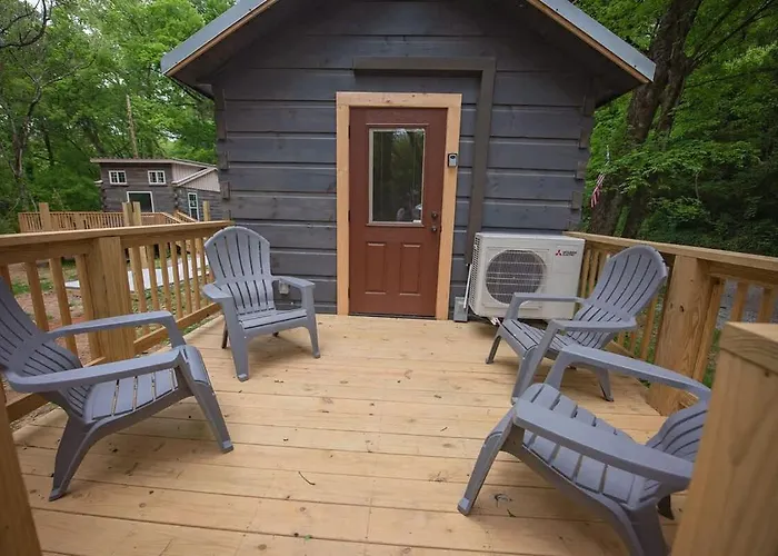 Jake Cabin Luxury Hot Tub Cabin Near Downtown Chattanooga