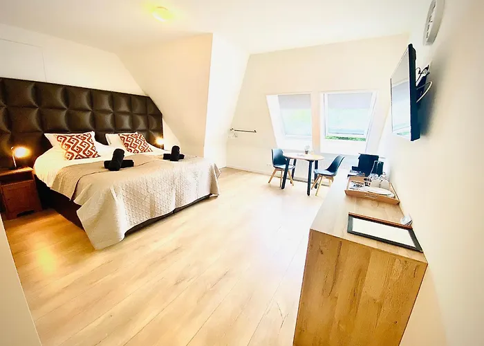 Theislandlife Vakantiehuis Met Prive Jacuzzi En 3 B&B Kamers De Koog 