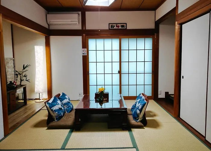 Villa Via Tsuru鶴苑1 Minute From The Station! Izumisano