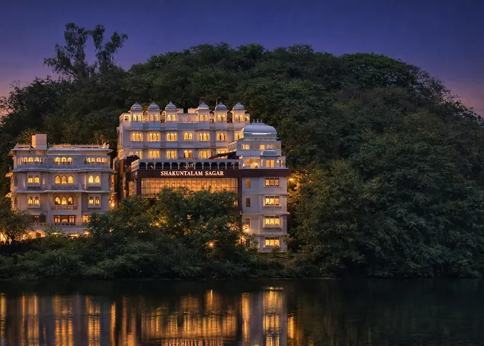 Shakuntalam Sagar - Luxury Boutique Lake View Hotel, Udaipur