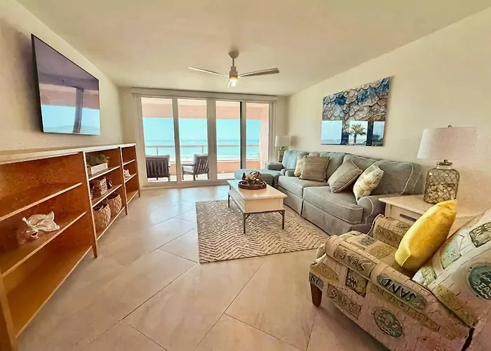 Crescent Beach Club 4D Clearwater Beach