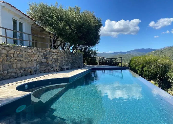 Villa Capo Blue Rom