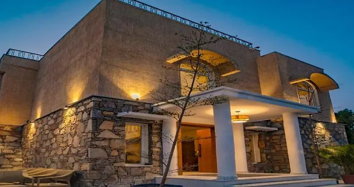 Maanya By The Lake By Samav Hotels Udaipur