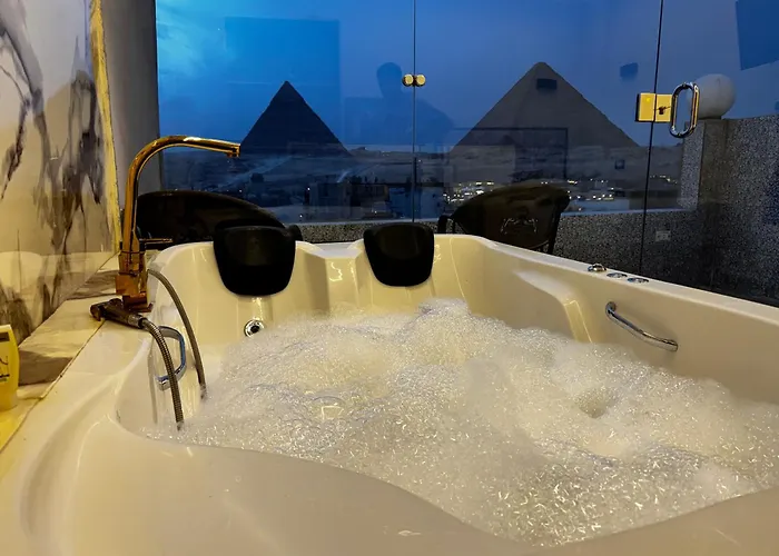 The Queen Of The Pyramids View Inn Kairo