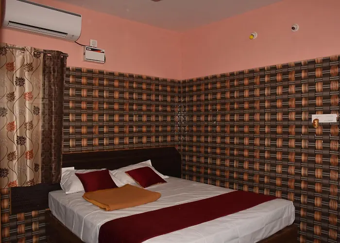 Kj Rooms Tirukkadaiyur