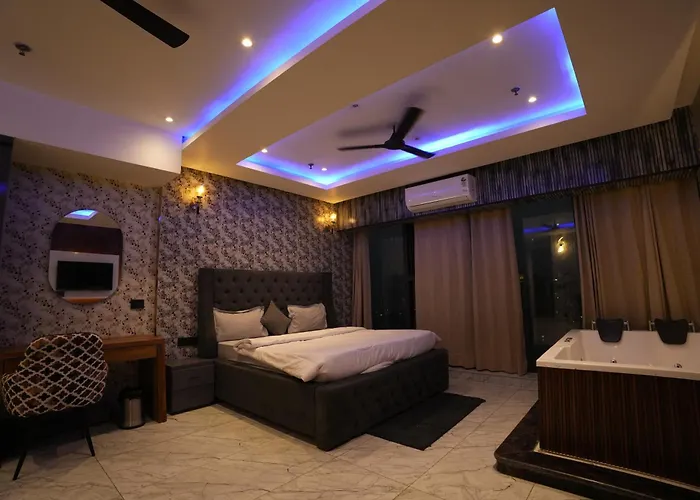 Hotel Namaste With Jacuzzi I Best For Couples And Corporate I Noida