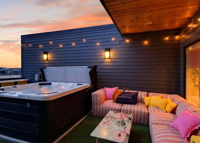 The Lodge Girls Night Out By Avantstay Nashville