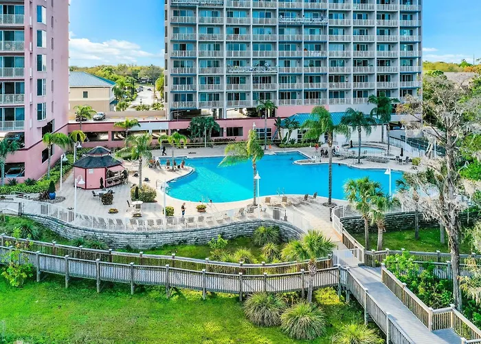 Dog-Friendly Lakefront Condo W/Wifi, W/D, Ac, Resort Amenities, Near Attractions Orlando