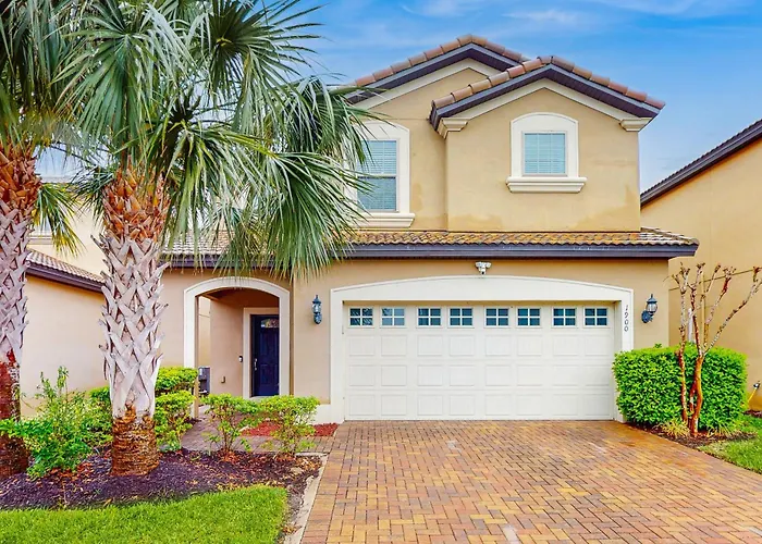 Family Home Boasting Entertainment For Everyone With A Pool Kissimmee