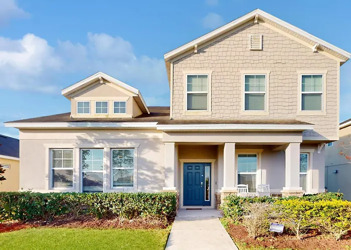 Villa Stunning Getaway With Games & Clubhouse Amenities - Near Parks Kissimmee
