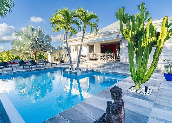 Luxury Tropical Villa, Pool & Spa, Sainte Anne
