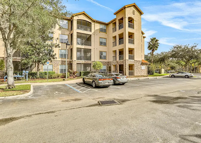 Resort Condo With Heated Pool, Gym, Bbq Area, Balcony, W/D, Children'S Pool, Ac Kissimmee