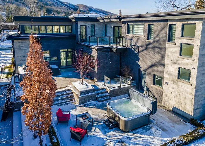Stay At The Blue Mountains