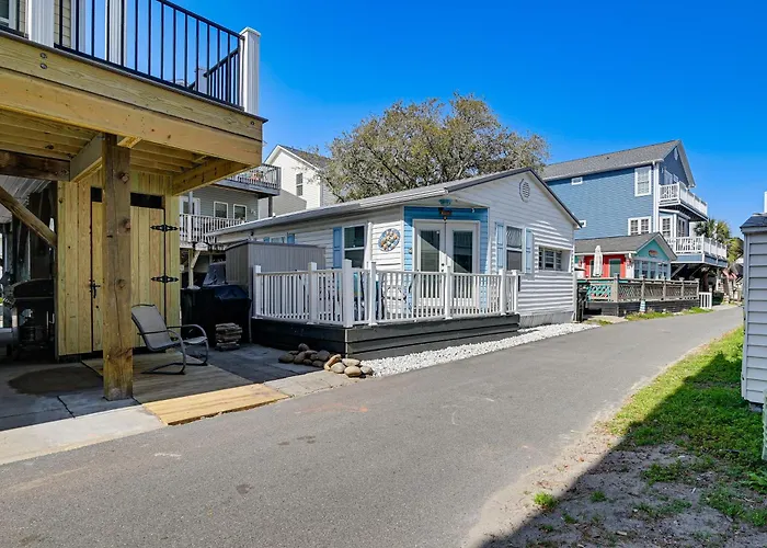 Golf Cart + Beach Access! Ocean Lakes Retreat Myrtle Beach
