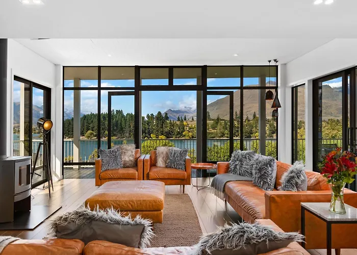 10 The Terrace - Lake Views - Hot Tub Queenstown