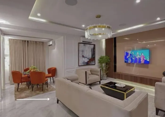 Modern Luxury 4 Bedroom Stay In Lekki With Private Comfort Mama