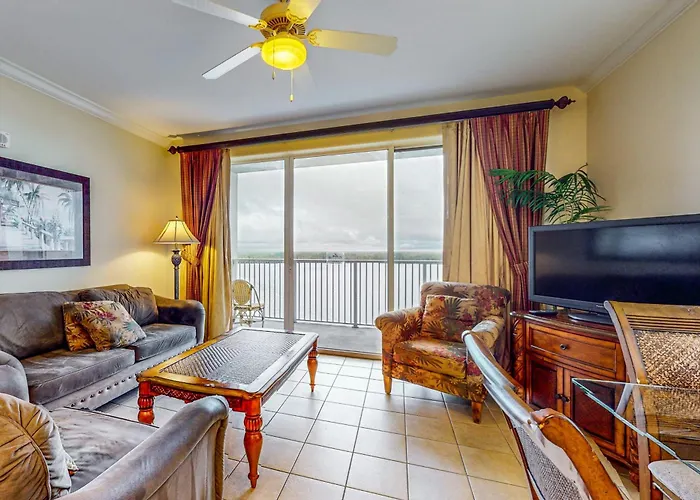 Lakefront Retreat With Ac, Kitchen, Pool, Hot Tub & Gym Near Top Attractions Orlando
