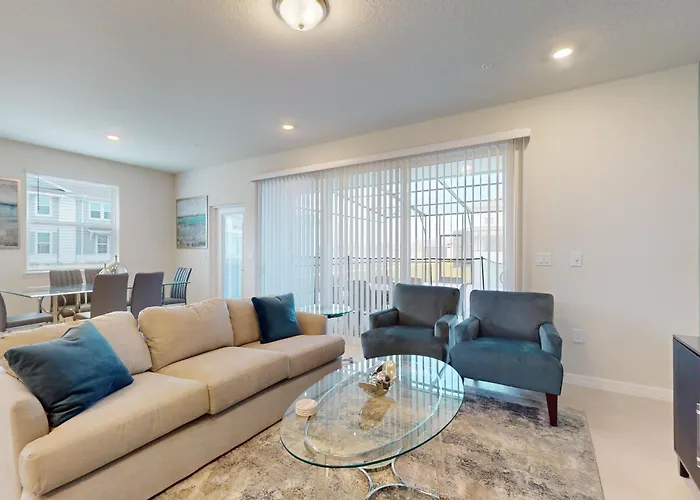 Contemporary Townhouse W/ Private Pool And Resort Amenities, Near Attractions Orlando