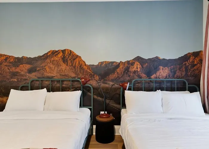 The Lodge That '70S Show By Avantstay Nashville