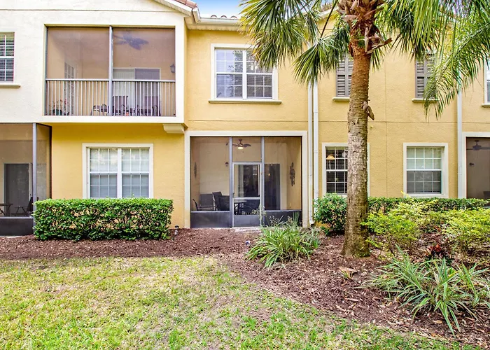 Bright, Centrally-Located Getaway With A Pool, Clubhouse, & Fast Wifi Orlando