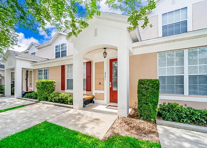 Resort Home With Private Pool, Hot Tub, Tennis, Game Room, Gym, Sports Courts Kissimmee