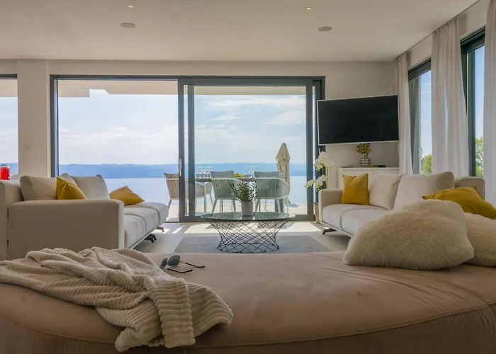 Luxury Beachfront Villa Glorious Brela With Pool And Jacuzzi