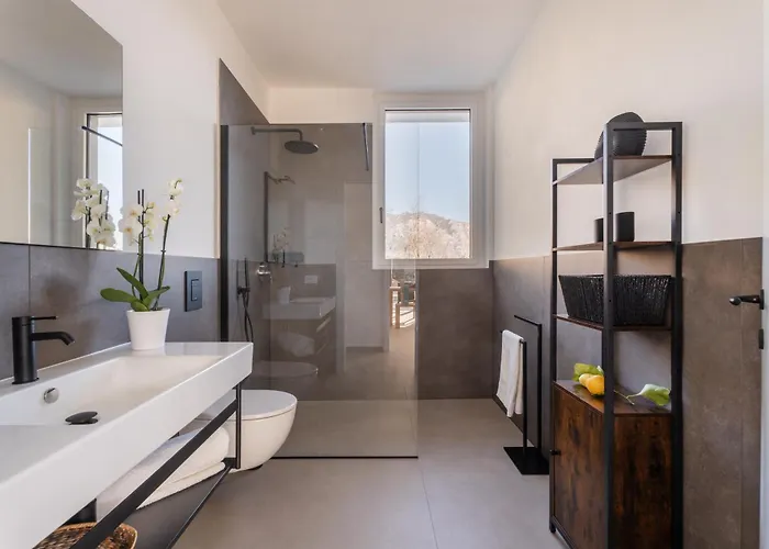 Villa Incanto Luxury With A Panoramic Pool Limone sul Garda