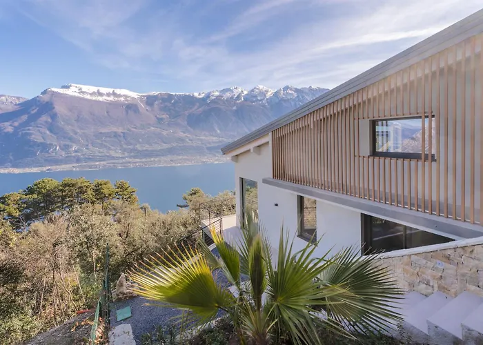 Villa Incanto Luxury With A Panoramic Pool Limone sul Garda