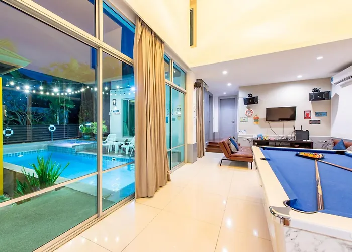 บ้านpp Poolvilla Pattaya Na Chom Thian