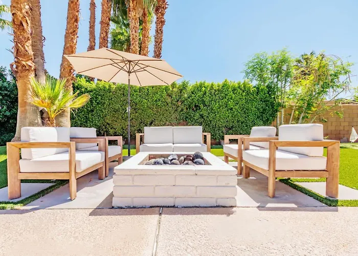 Mountain View Desert Villa With Pool & Jacuzzi Palm Springs