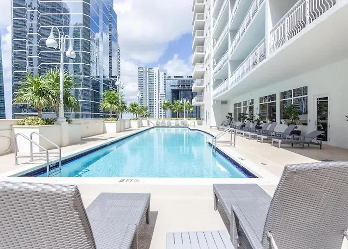 Beautiful New 1Br Brickell Suite-Parking-Sleeps 4 Miami