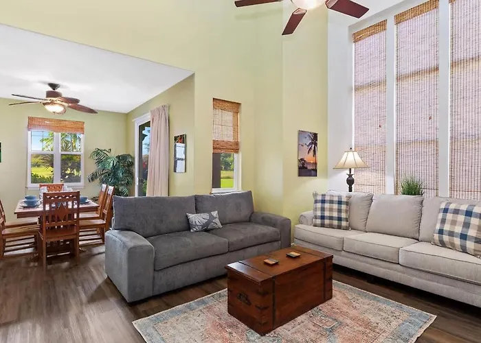 2Br Townhouse With Pools Hot Tub & Bbq Waikoloa