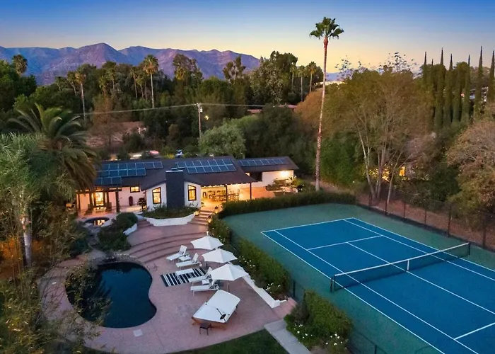 Luxury Ojai Escape Pool, Jacuzzi & Tennis Court