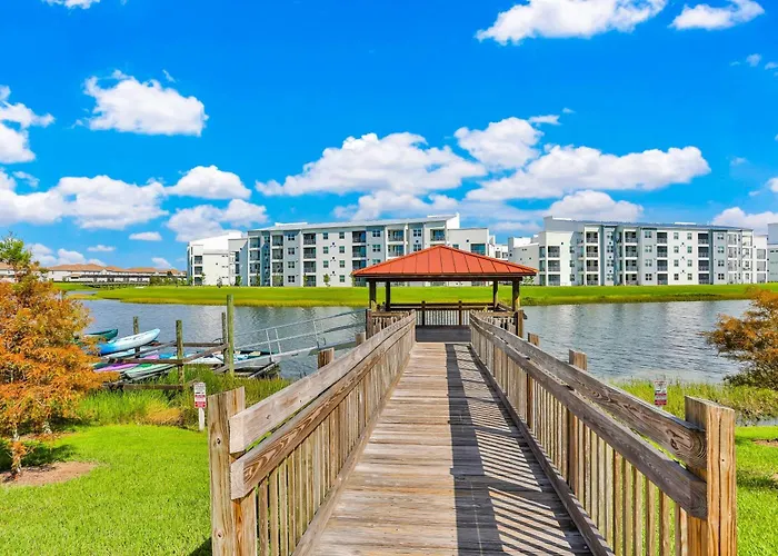 Fourth Floor Penthouse With Shared Pools And Hot Tub, Fast Wifi, & Central Ac Kissimmee