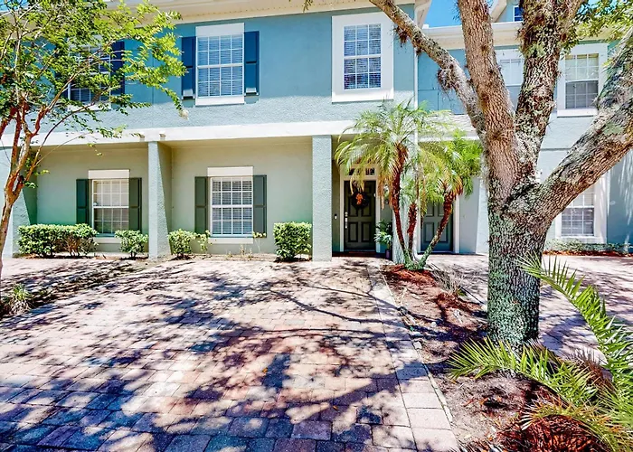 Gated-Entry Townhome, With Shared Pool, Central Ac, Near Theme Parks Kissimmee