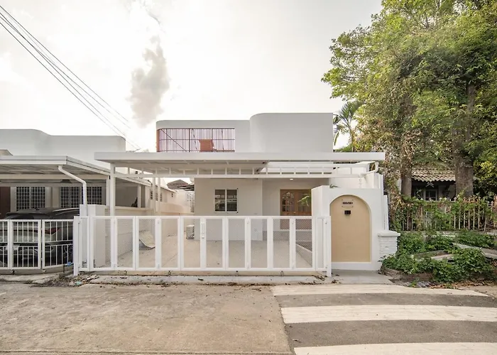 Marin Airport Home 10 Min To Airport Entire Home Chiang Mai