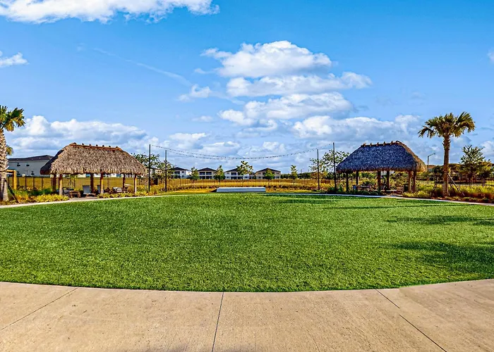 Spacious Townhouse With Private Patio And Resort Amenites Kissimmee