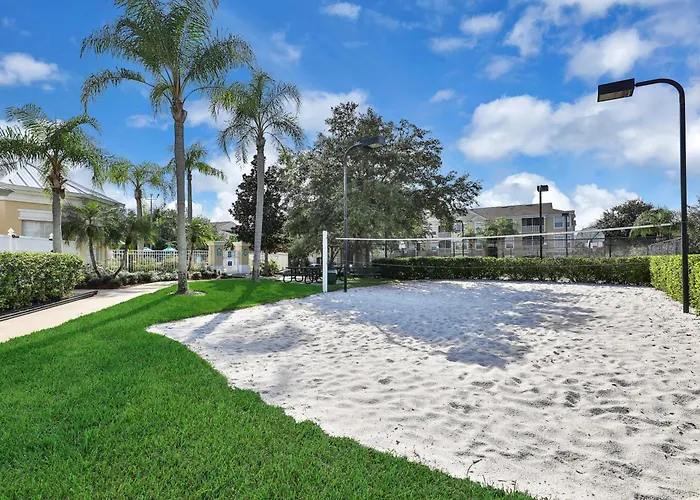 Resort Condo With Pools, Hot Tub, Game Room, Tennis, Gym, Balcony, Ac, & W/D Kissimmee