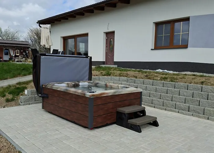 Apartmany Pod Letistem S Virivkou Frýdek-Místek