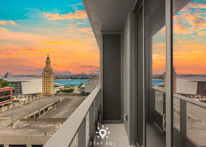 City Views With Bright 1Br Refined In 501 Miami