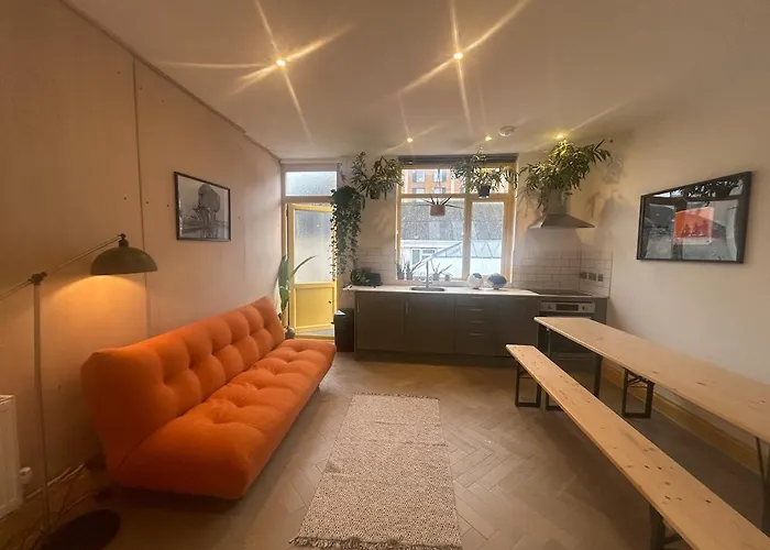 Sauna Spa Haus Great For Large Groups Free Sauna Hove