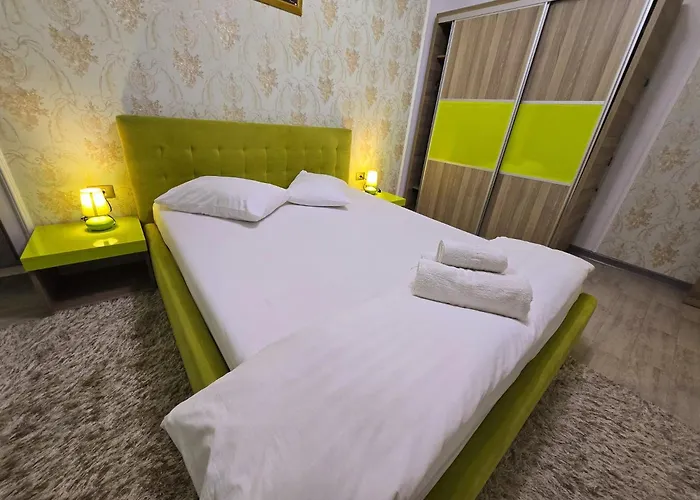 Beach Front Apartment - Azizi Beach Pool Spa Piscina Calda Năvodari