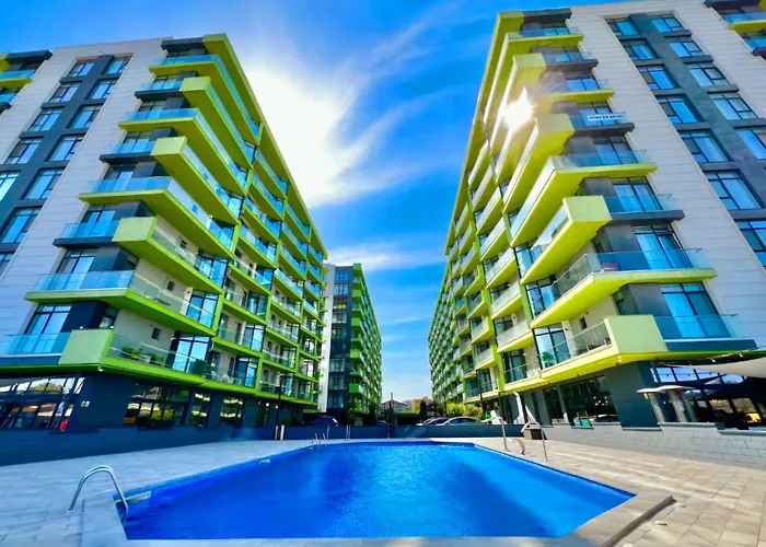 Blacksea Family Apartment - Beach & Pool Resort Năvodari
